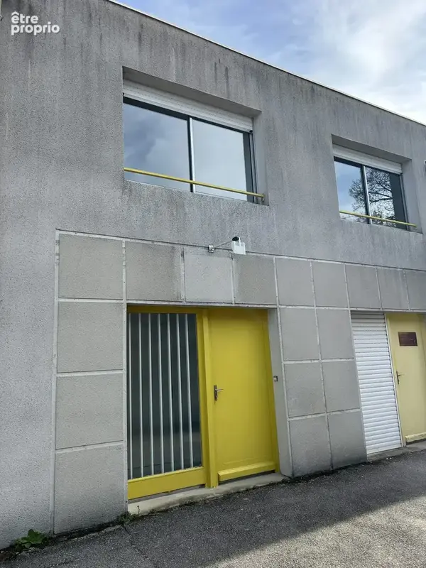 Commerce à PRIVAS