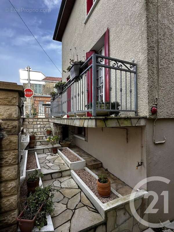 Maison à COUTURE-D&#039;ARGENSON