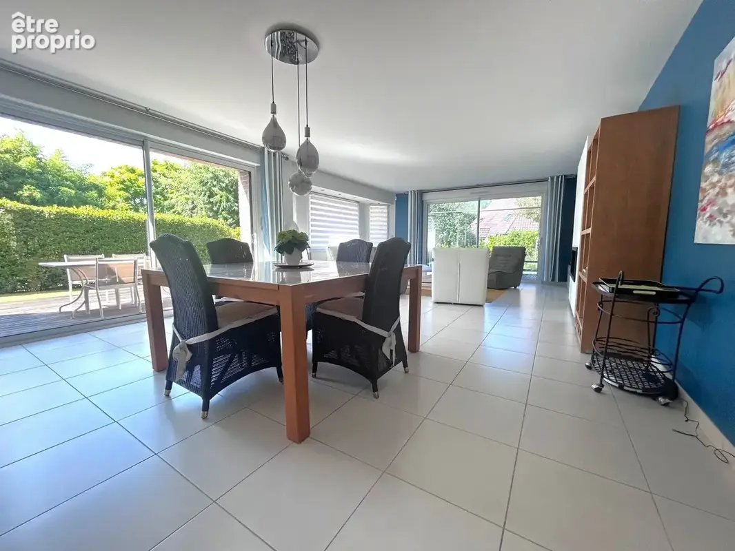 Maison 8 pièces 201 m² à vendre à Capinghem (59160) - photo 2