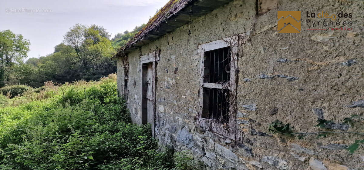 Maison à BERBERUST-LIAS