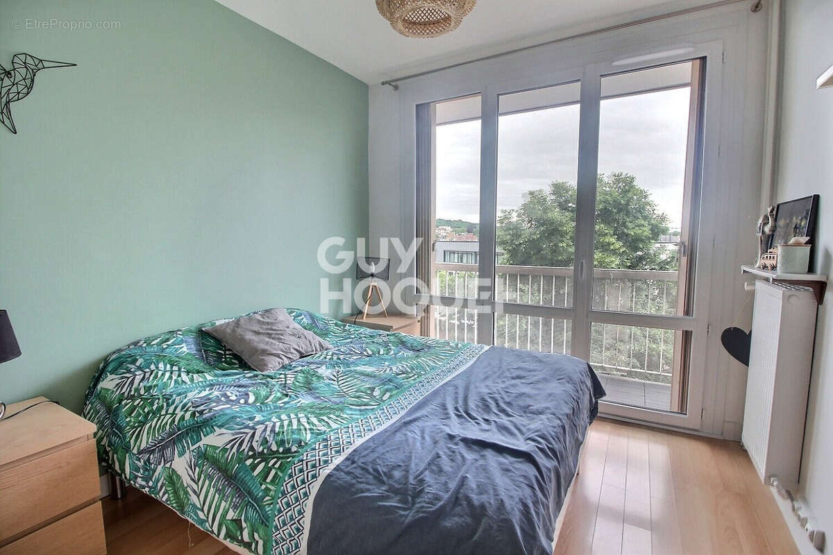 Appartement à CHAVILLE