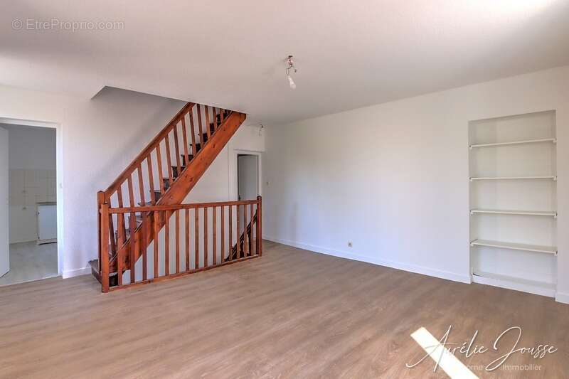 Appartement à SAINT-PRIEST-TAURION