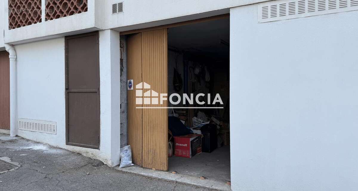 Parking à PERPIGNAN