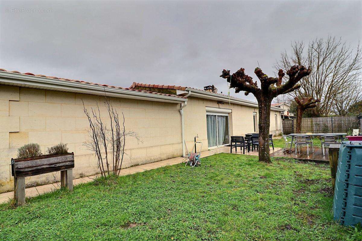 Maison à LE TAILLAN-MEDOC