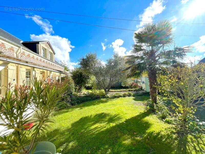 Maison à OCTEVILLE-SUR-MER