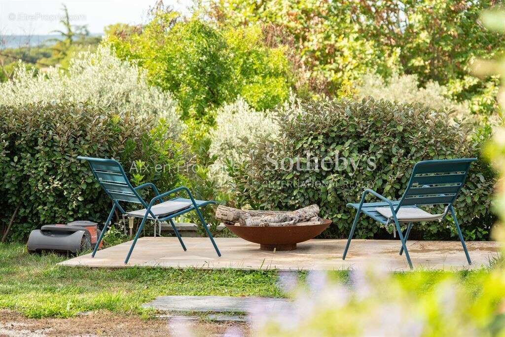 Maison à AIX-EN-PROVENCE