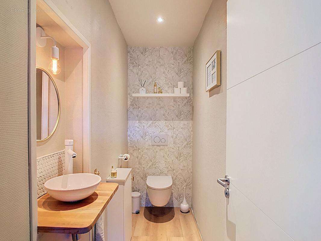 Maison à CASTELNAUD-LA-CHAPELLE