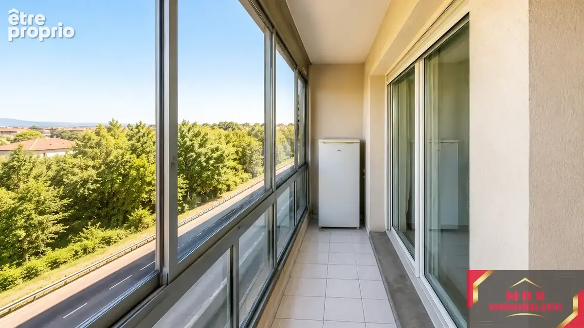 Perpignan - Espace Méditerranée / T2 lumineux avec loggia 46 m2 + parking - photo 3