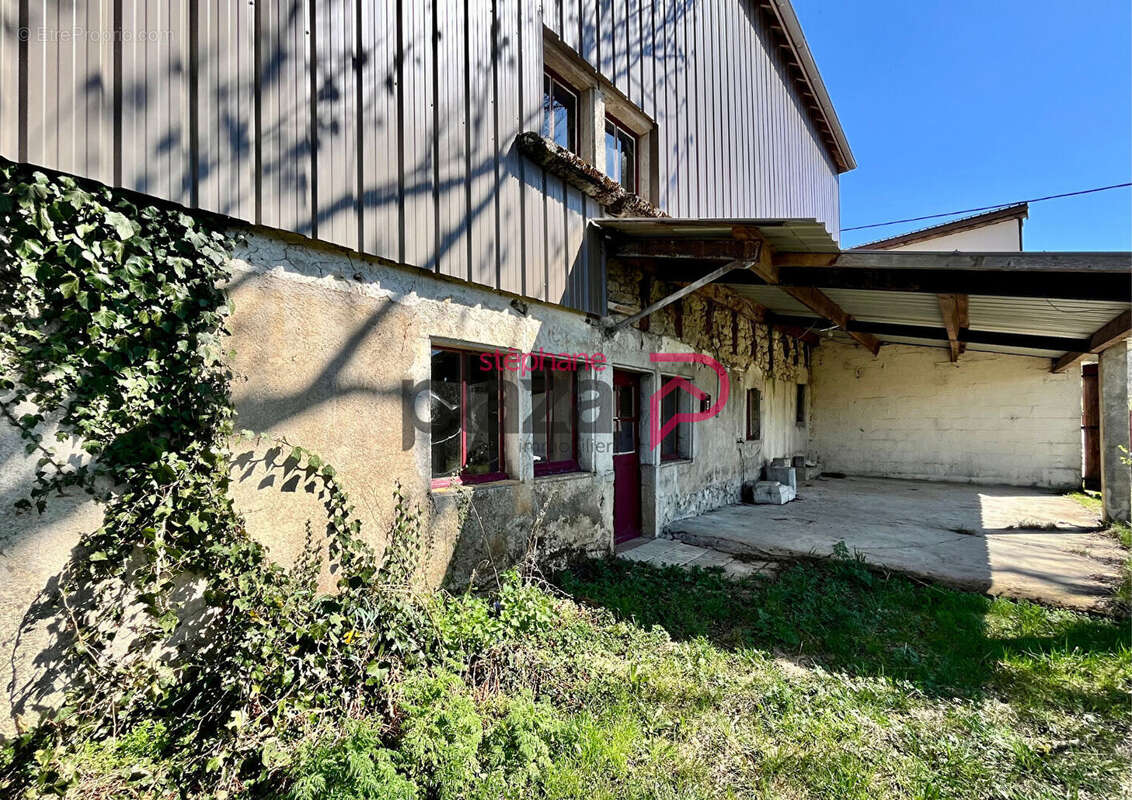 Maison à FONCINE-LE-HAUT