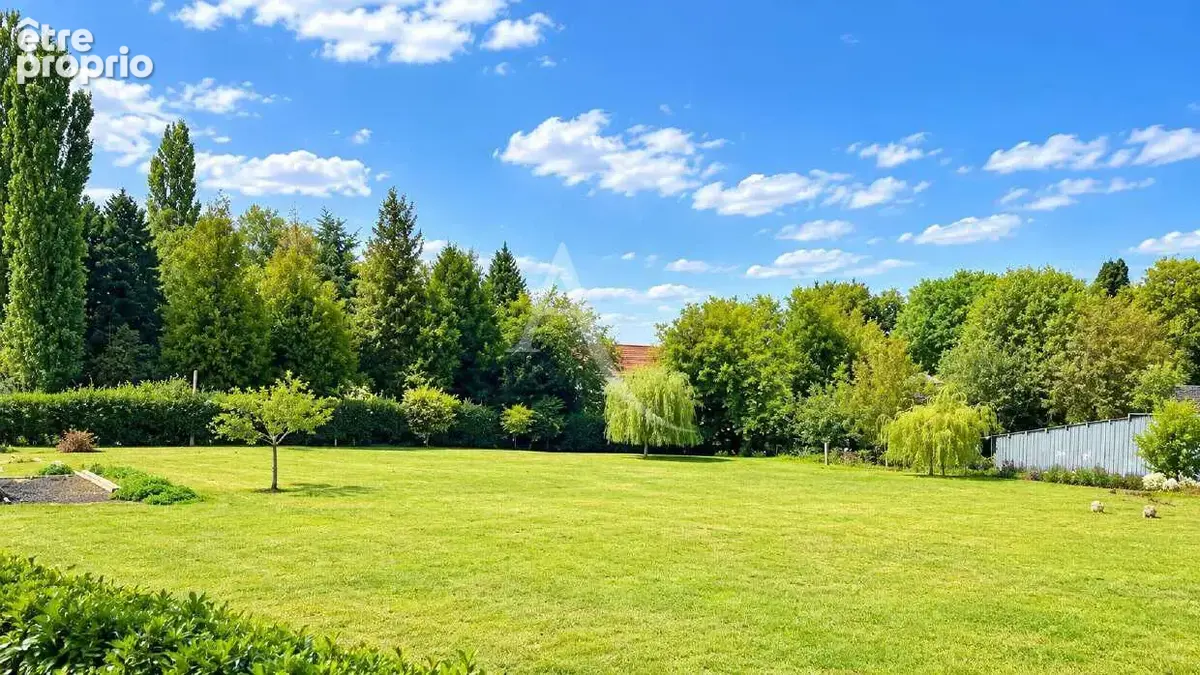 Plus de 9000 m² de terrain  - au calme total, magnifique maison sans aucun travaux - photo 2