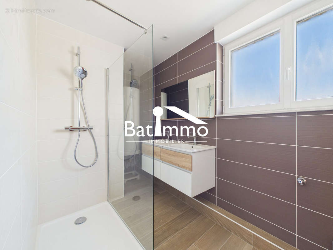 Maison 110 m² à Corny-Sur-Moselle  - photo 9
