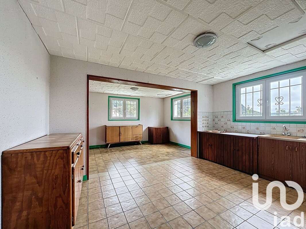 Photo 6 - Maison à BRIVES-CHARENSAC