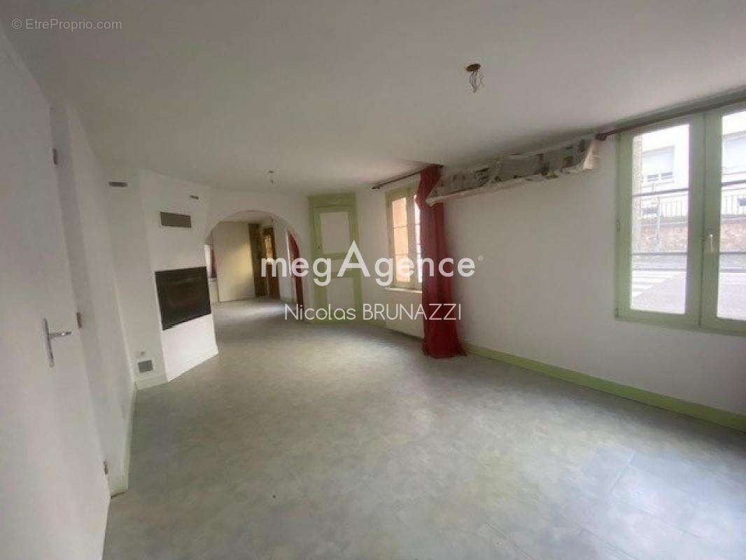 Maison à VIMOUTIERS