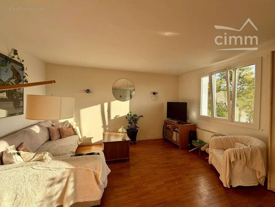 Appartement à CHABEUIL