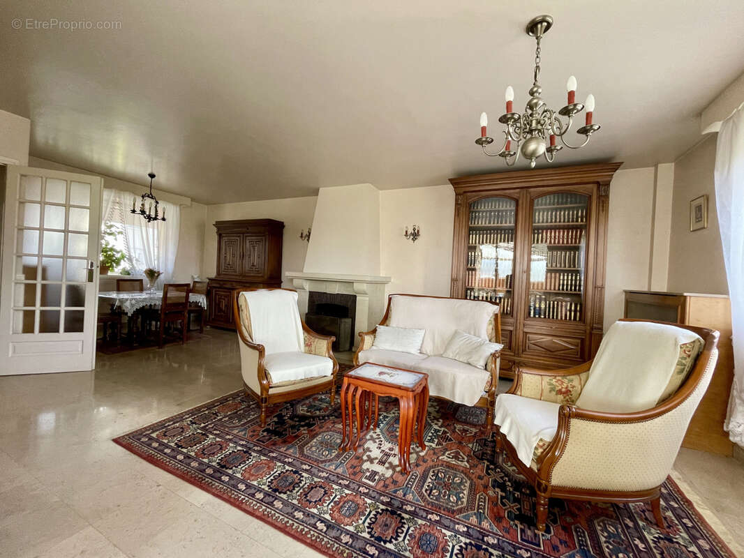 Maison à FONTENAY-SOUS-BOIS