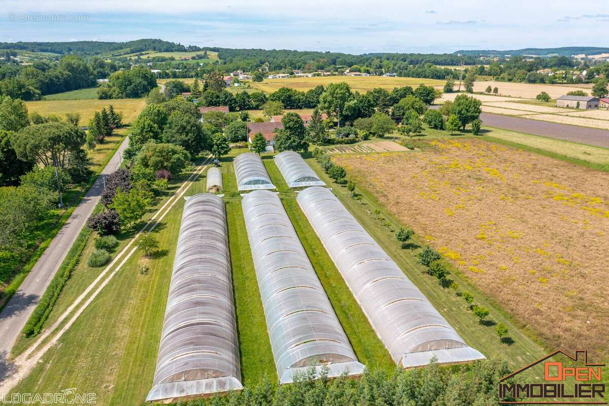 Maison à SAINT-SYLVESTRE-SUR-LOT