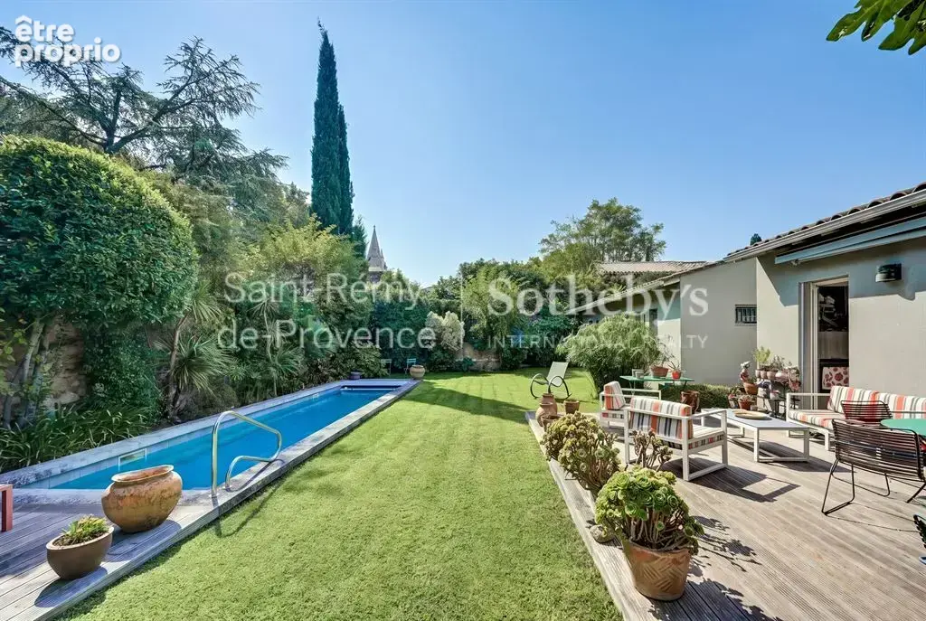 Maison plain pied edifiee en 2012 - coeur historique de villeneuve les avignon - piscine - photo 7