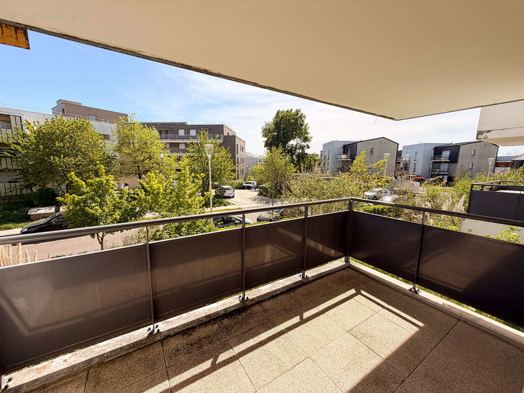 Appartement à VILLENAVE-D'ORNON