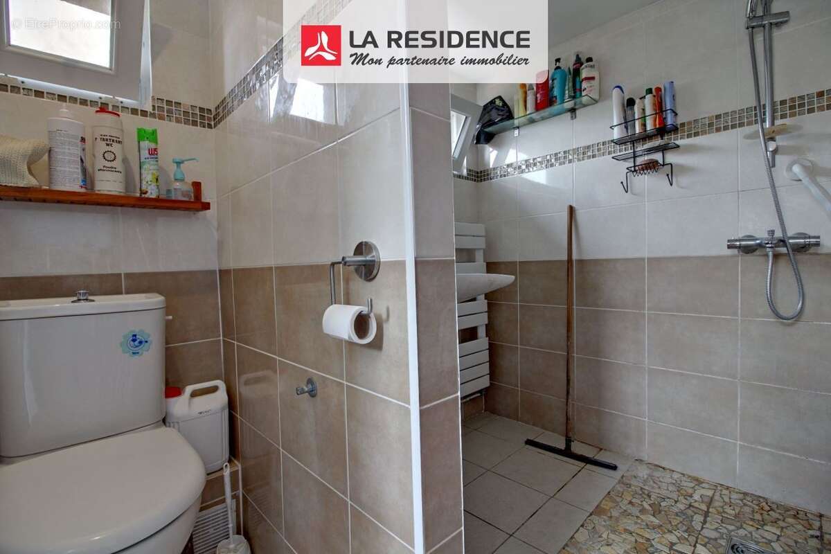 Maison à LES MUREAUX