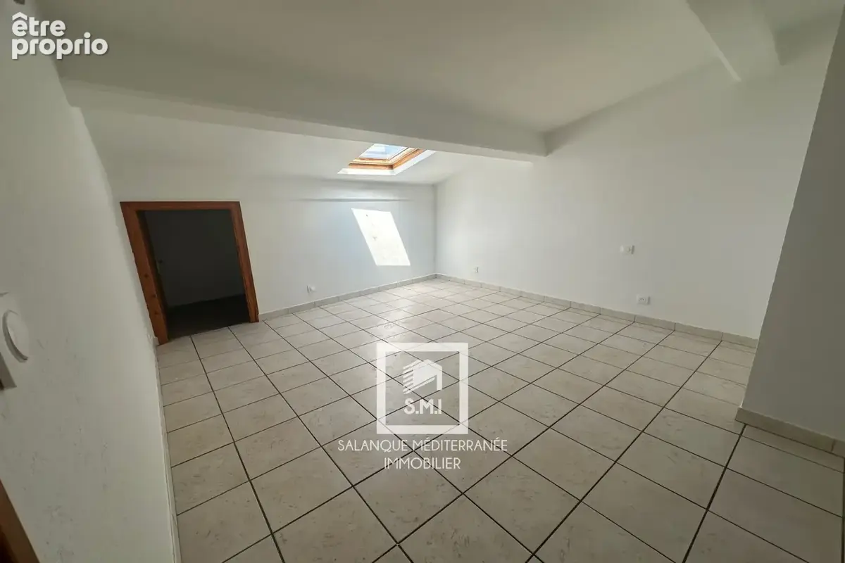 Appartement 6 pièces 150 m² à vendre à Nefiach (66170) - photo 5
