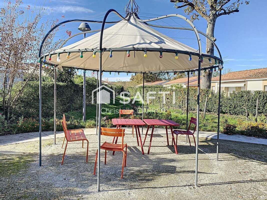 Photo 6 - Maison à IZON