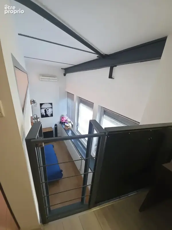 Superbe duplex avec terrasse secteur fac de lettres. - photo 15