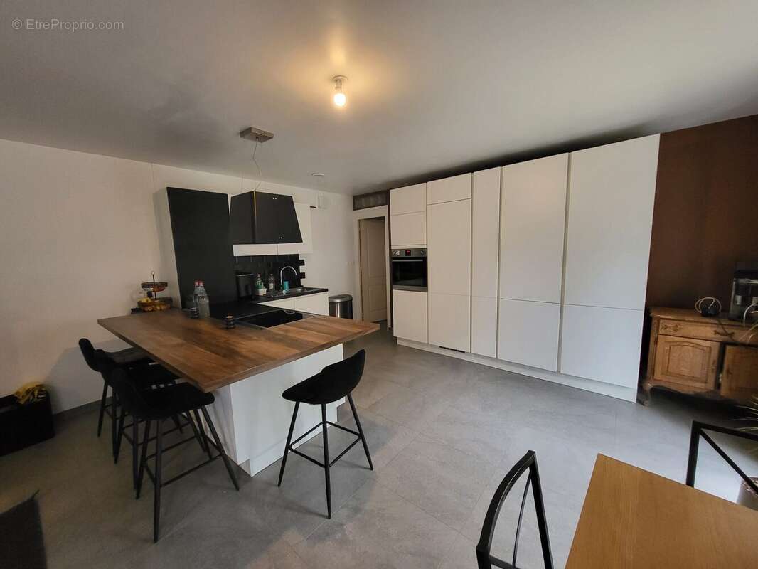 Maison à HUSSIGNY-GODBRANGE