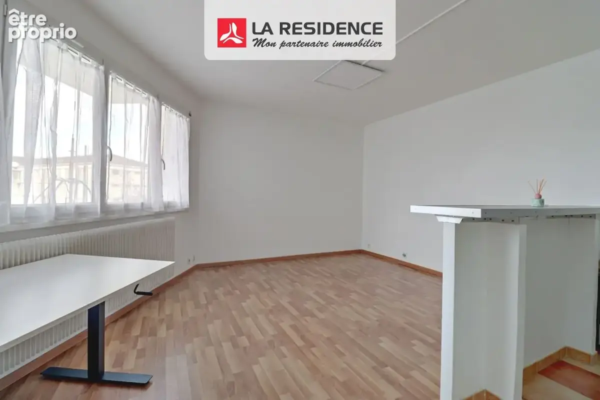 Appartement 30 m² à Poissy  - photo 2