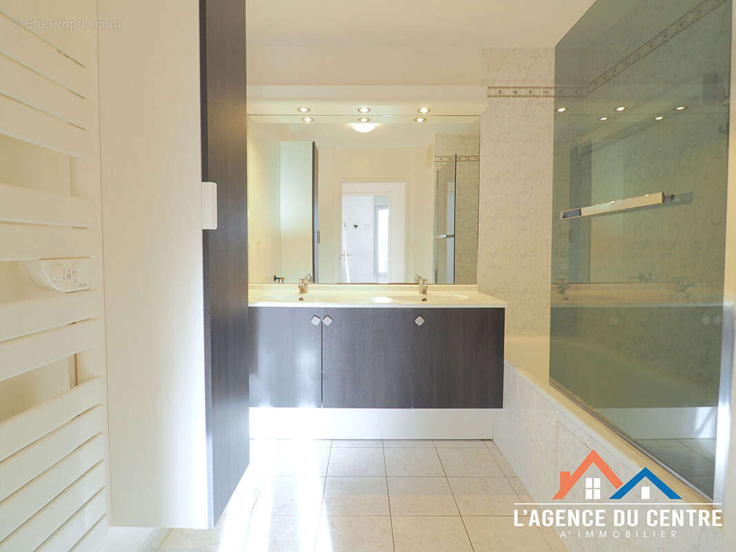 Appartement à CARRIERES-SOUS-POISSY