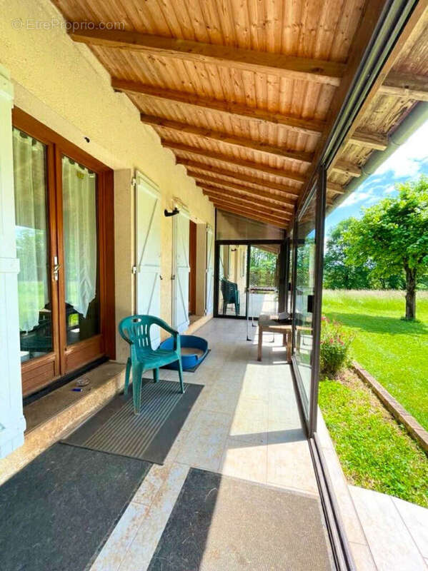Maison à NADAILLAC