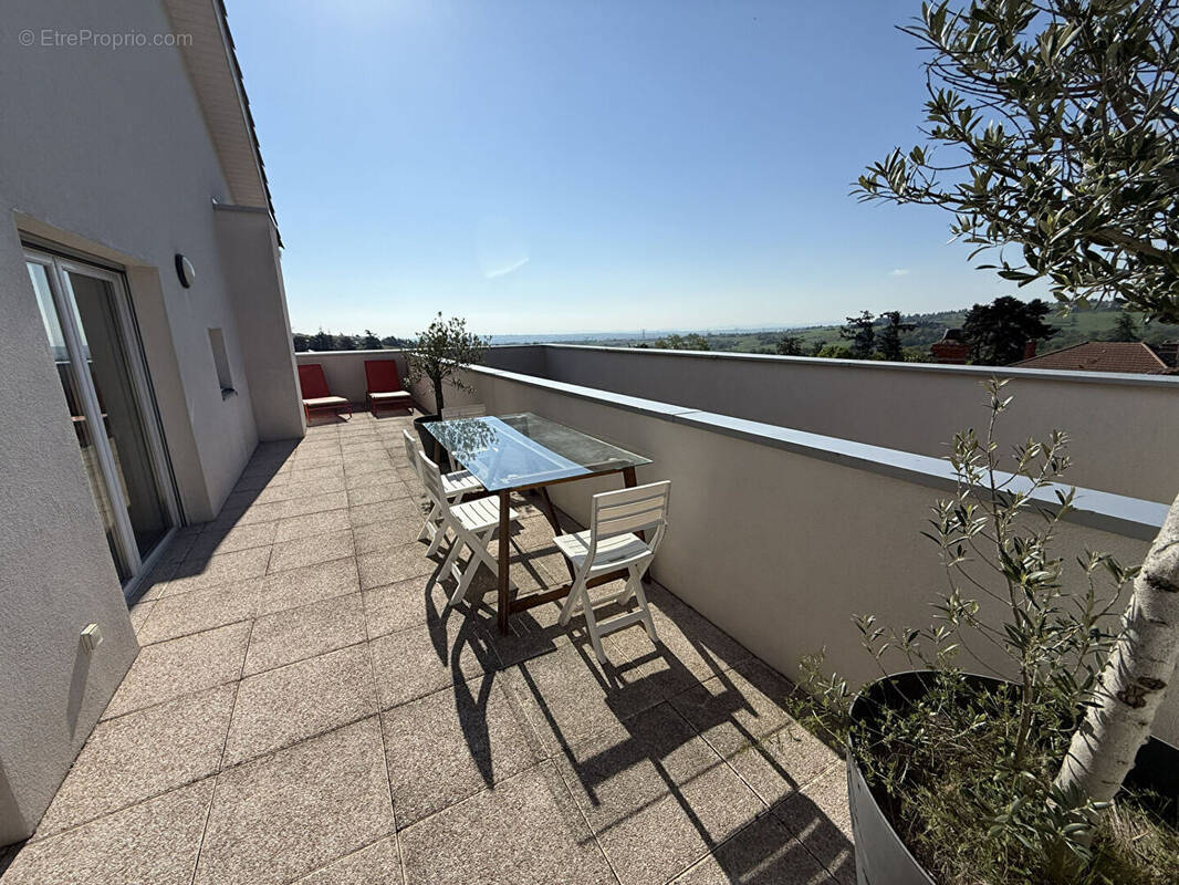 Appartement à POLLIONNAY