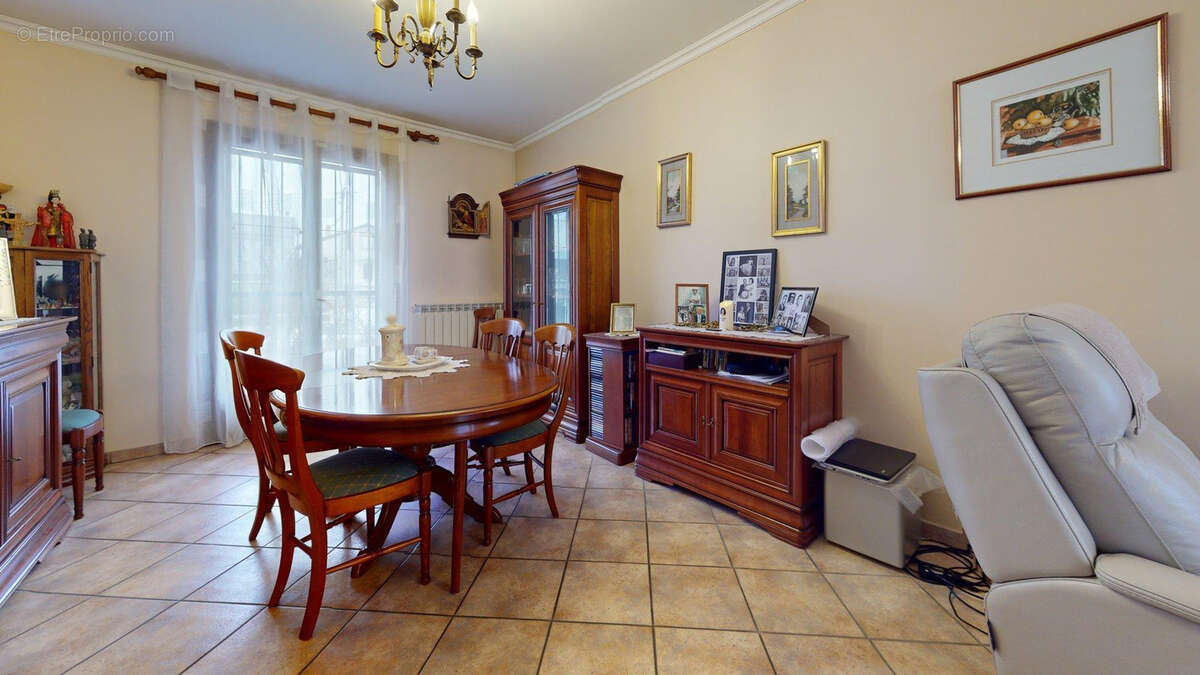 Maison à DRANCY