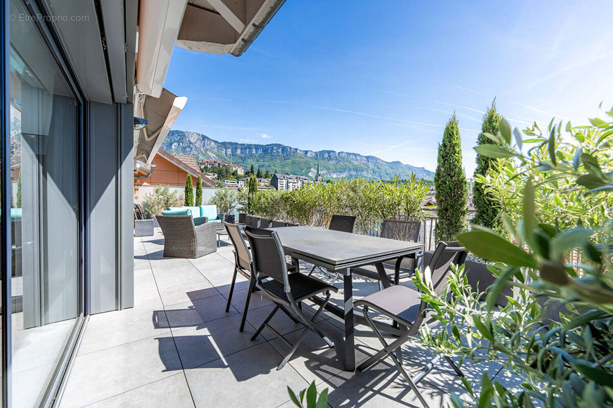 Appartement à AIX-LES-BAINS