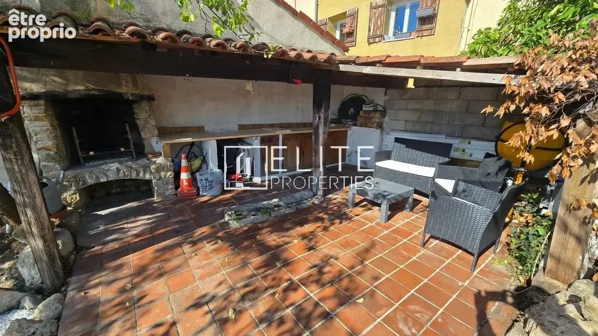 Maison de village 110 m² + jardin 260 m² piscine vue mer - photo 3