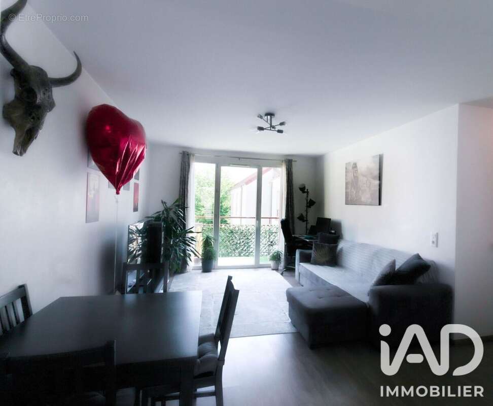 Photo 3 - Appartement à LES MUREAUX