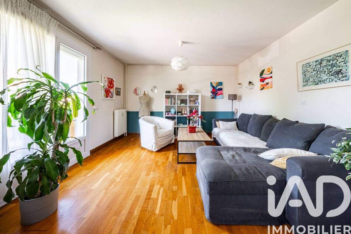 Photo 1 - Appartement à FONTAINE-LES-DIJON