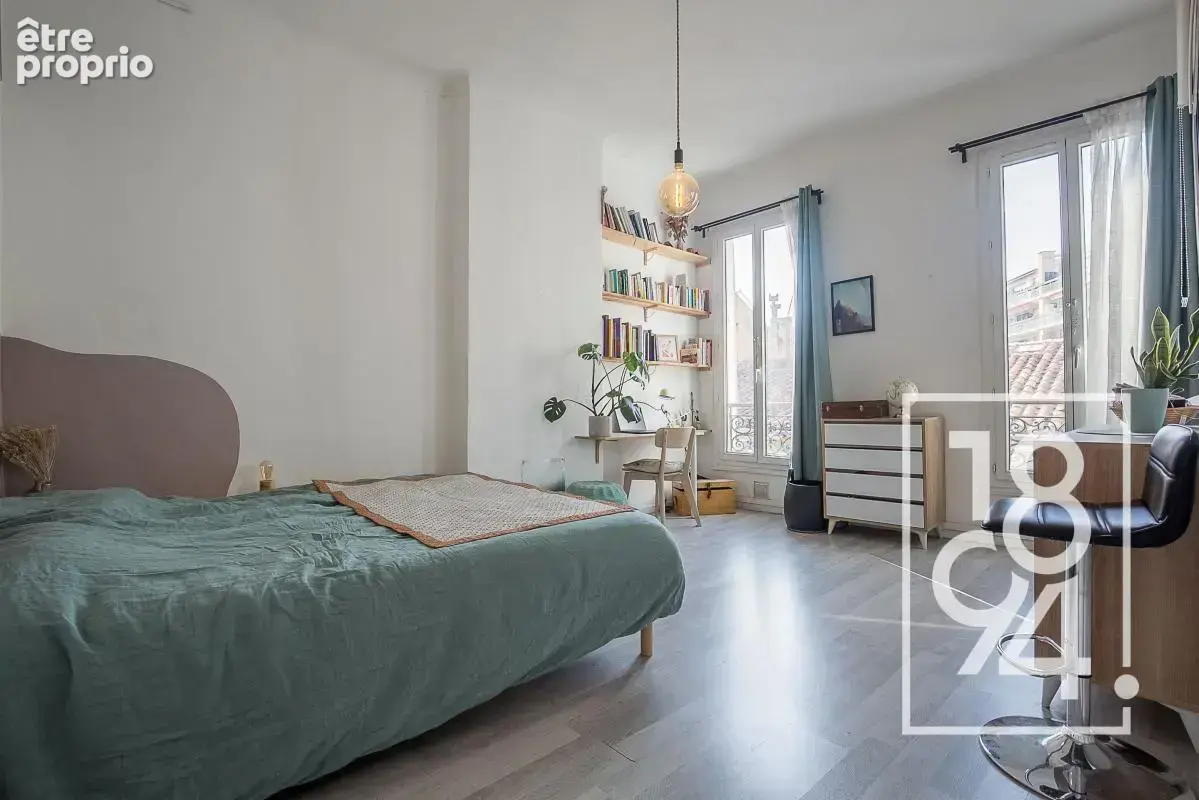 Appartement T2/348 m2 - photo 10