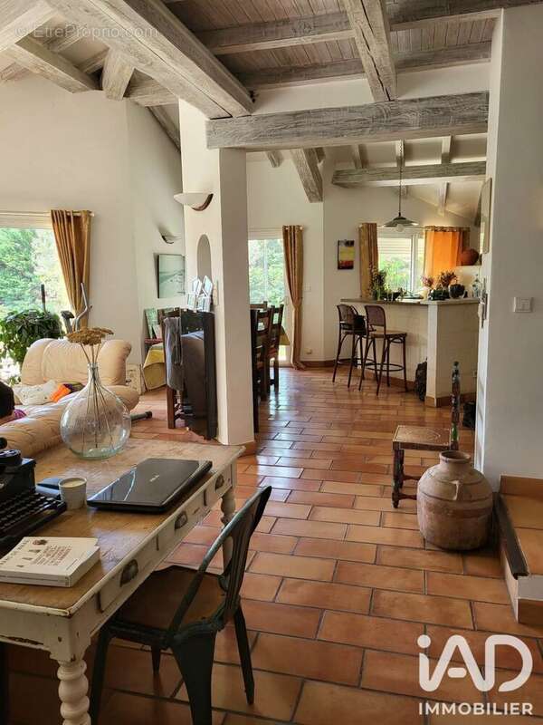 Photo 5 - Maison à ARLES