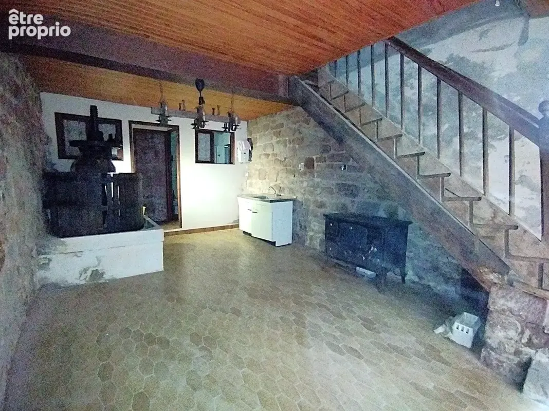 Villecomtal - maison de village 106m² - photo 4