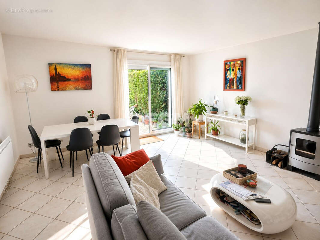 Maison à SACLAY