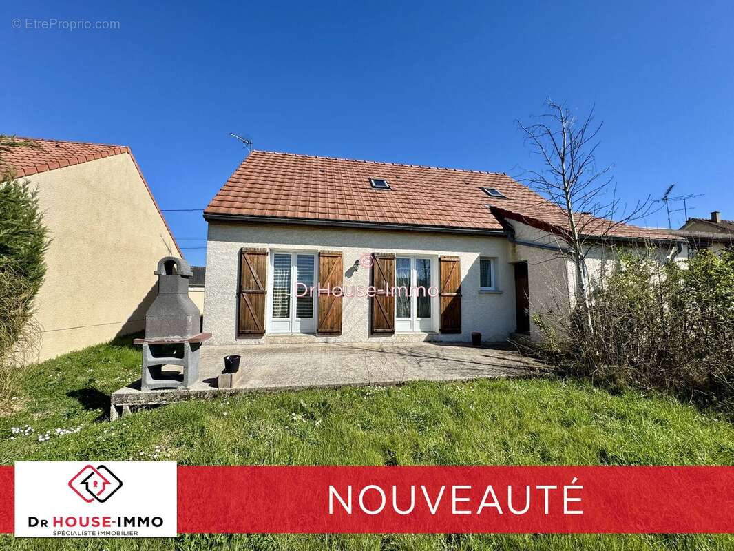 Maison à CORQUILLEROY