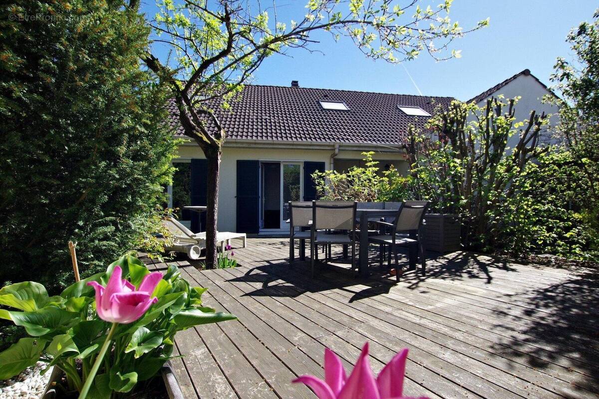 Photo 1 - Maison à VILLECRESNES
