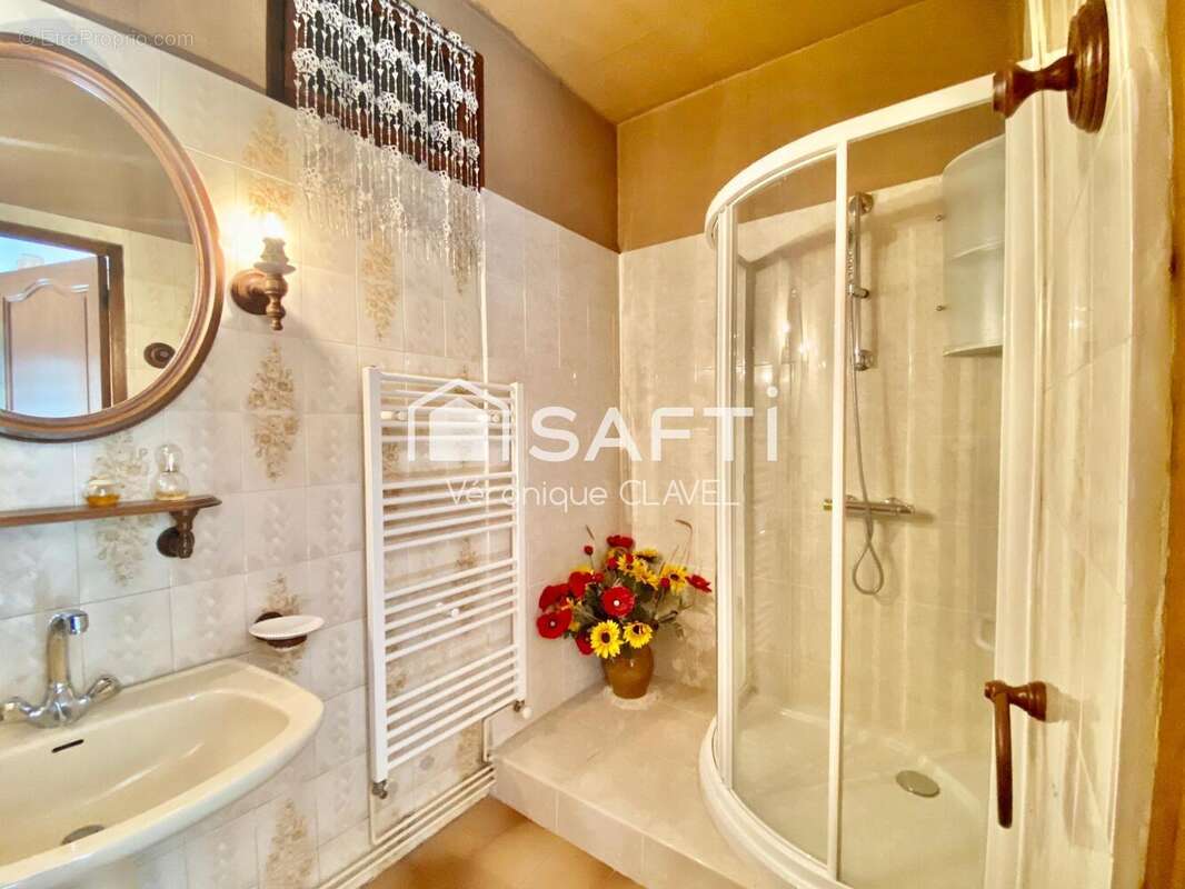 Photo 5 - Appartement à BESSEGES