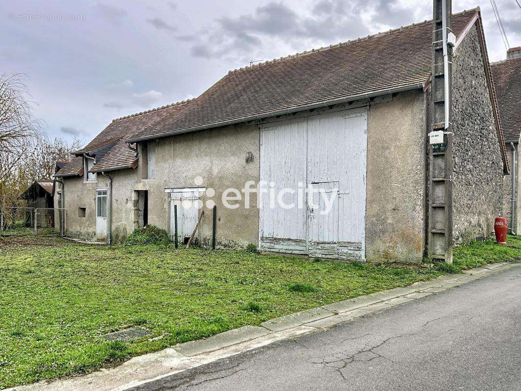 Maison à HUISSEAU-SUR-COSSON