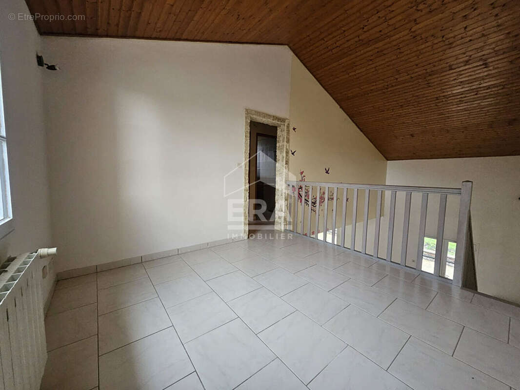 Maison à ROUILLAC