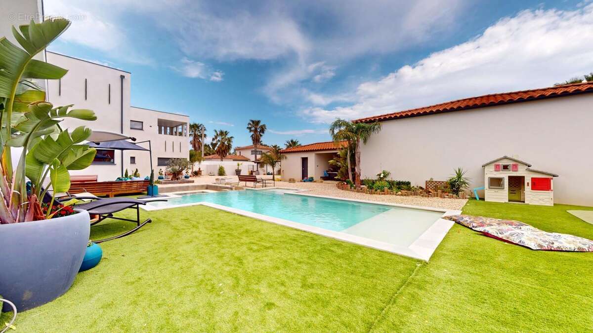 Maison à PIA