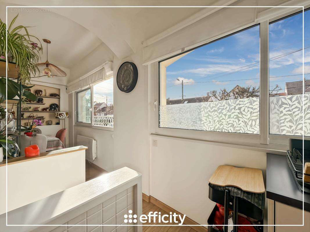 Maison à CHAMPS-SUR-MARNE