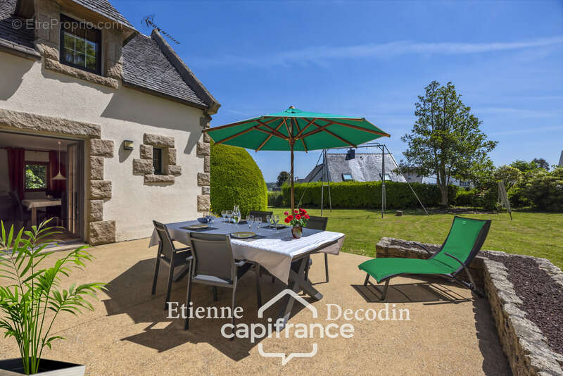 Maison à SAINT-RENAN