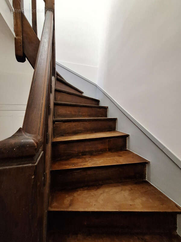 Maison à SALLES-DE-BELVES