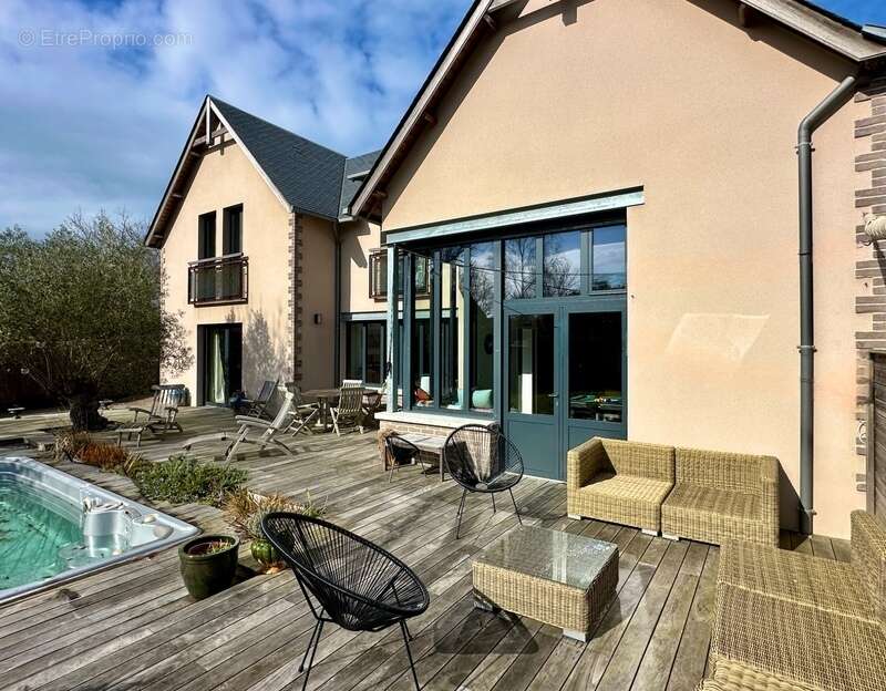 Maison à SAINT-BRIAC-SUR-MER